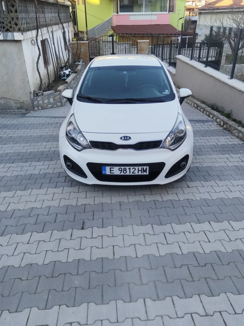 Kia Rio, снимка 1 - Автомобили и джипове - 49416728