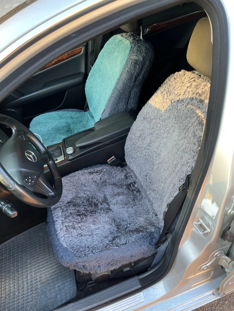 Mercedes-Benz C 220, снимка 8 - Автомобили и джипове - 52725525