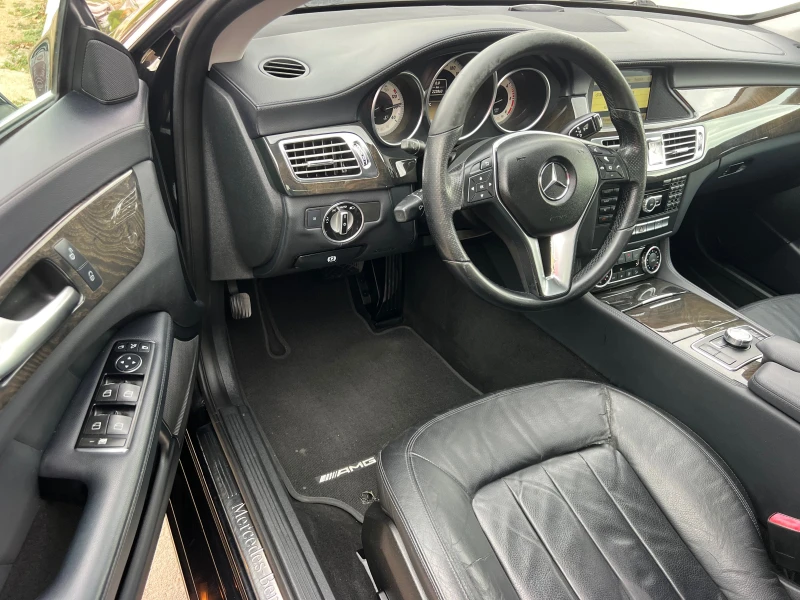 Mercedes-Benz CLS 350 CDI AMG-PAKET/4MATIC/XENON/NAVI/KOJA/UNIKAT, снимка 10 - Автомобили и джипове - 52020700