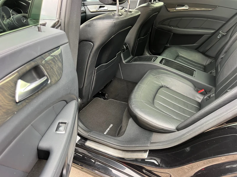 Mercedes-Benz CLS 350 CDI AMG-PAKET/4MATIC/XENON/NAVI/KOJA/UNIKAT, снимка 17 - Автомобили и джипове - 52020700
