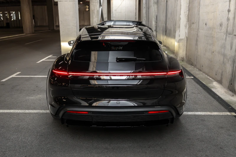 Porsche Taycan 4 Cross Turismo Гаранционен, снимка 15 - Автомобили и джипове - 52330570