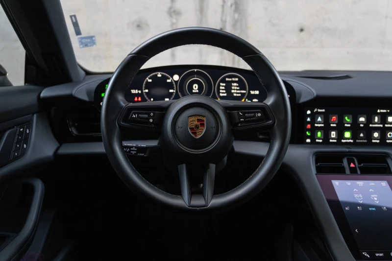 Porsche Taycan 4 Cross Turismo Гаранционен, снимка 11 - Автомобили и джипове - 52330570