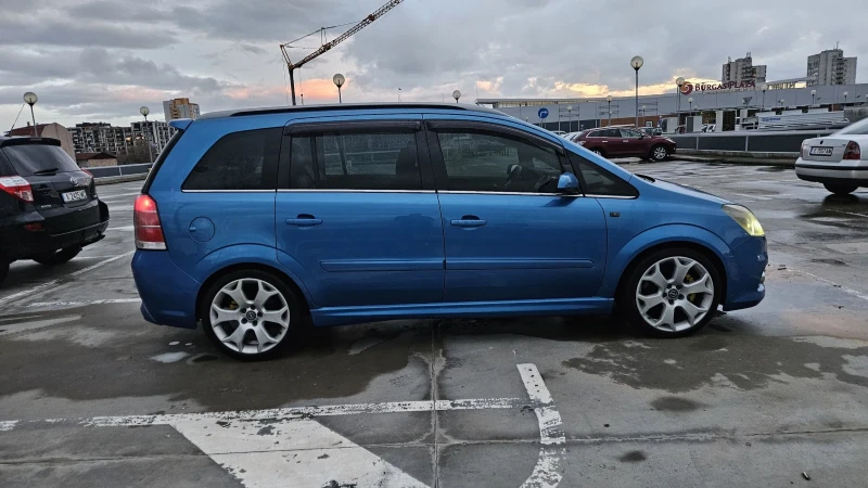 Opel Zafira OPC, снимка 9 - Автомобили и джипове - 52796433