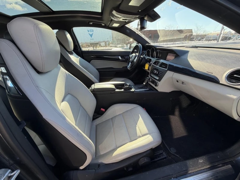 Mercedes-Benz C 250 2013 COUPE 4MATIC * БЕЗ ПЪРВОНАЧАЛНА ВНОСКА* , снимка 13 - Автомобили и джипове - 53030601