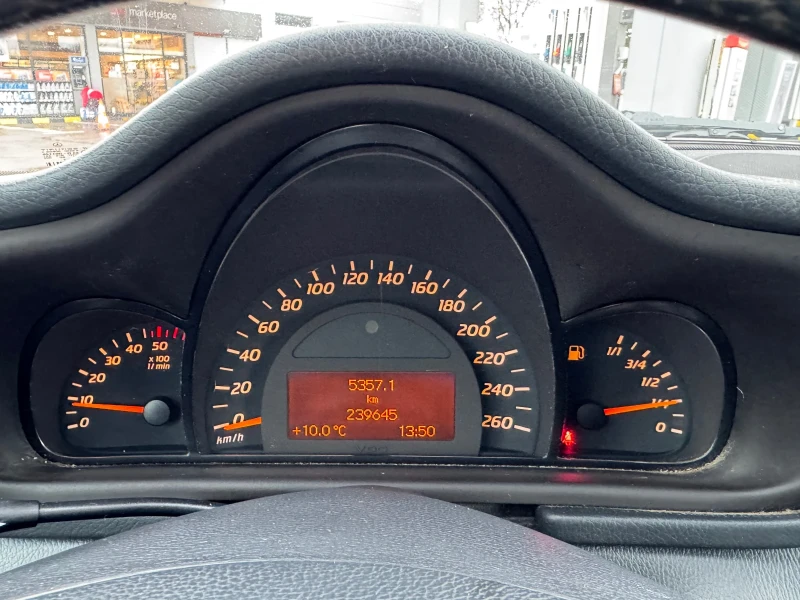 Mercedes-Benz C 220 CDI, снимка 12 - Автомобили и джипове - 53251344