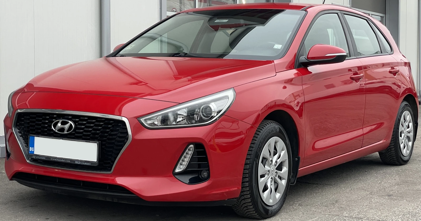 Hyundai I30 Върнат от Лизинг Euro 6B - [1] 