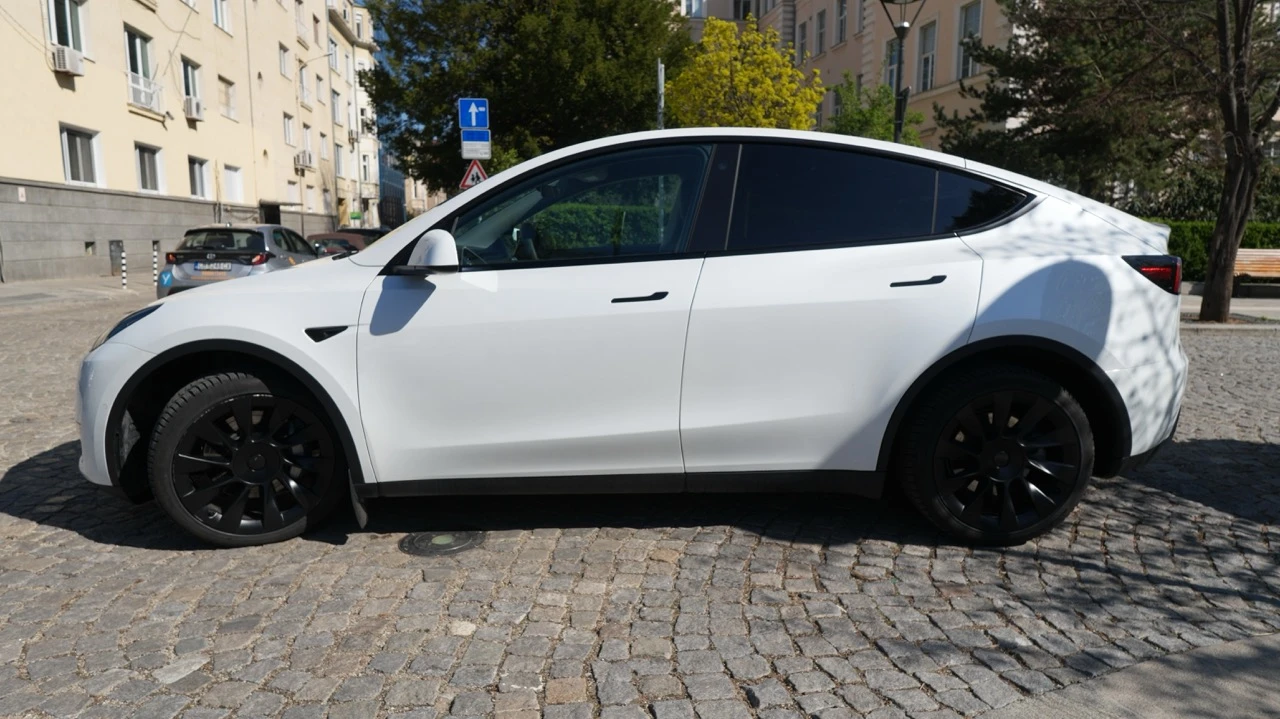 Tesla Model Y 82KWh, в гаранция, LongRange, Enhanced Autopilot - изображение 4