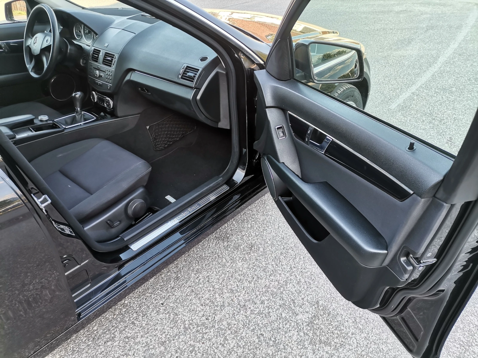 Mercedes-Benz C 200 | Mobile.bg — изображение 11