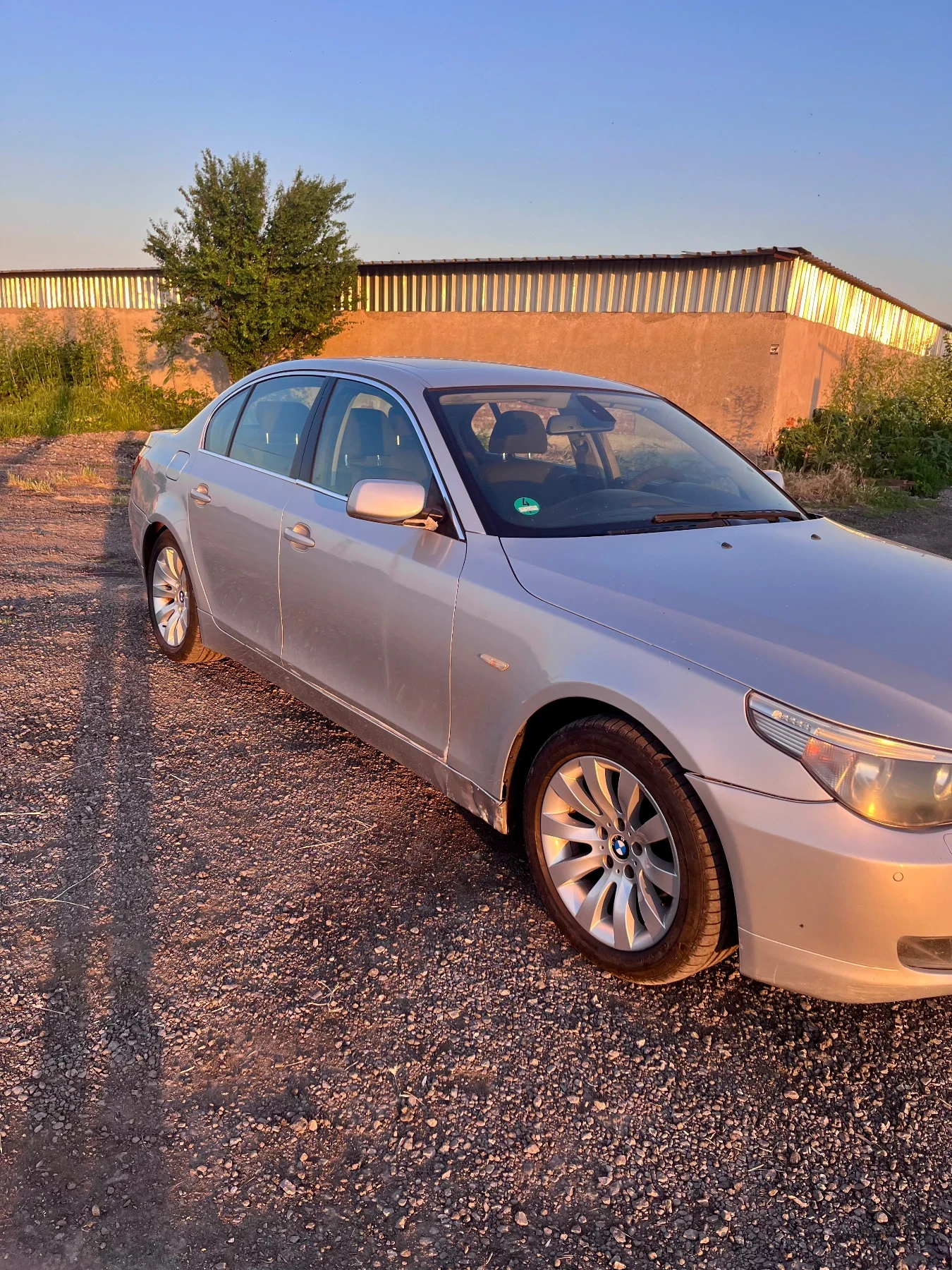 BMW 525  - изображение 3