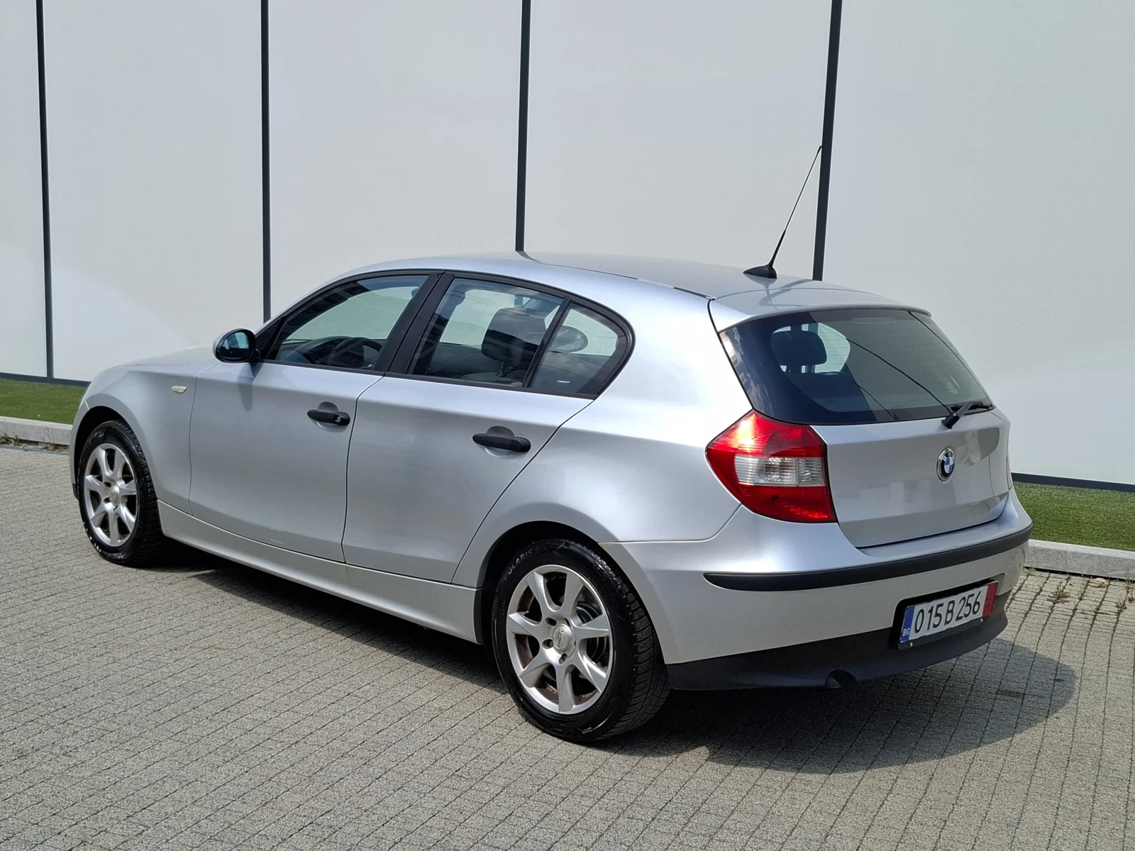 BMW 118 2.0D* (122кс)* * 6-СКОРОСТИ* * HOB BHOC* *  - изображение 7