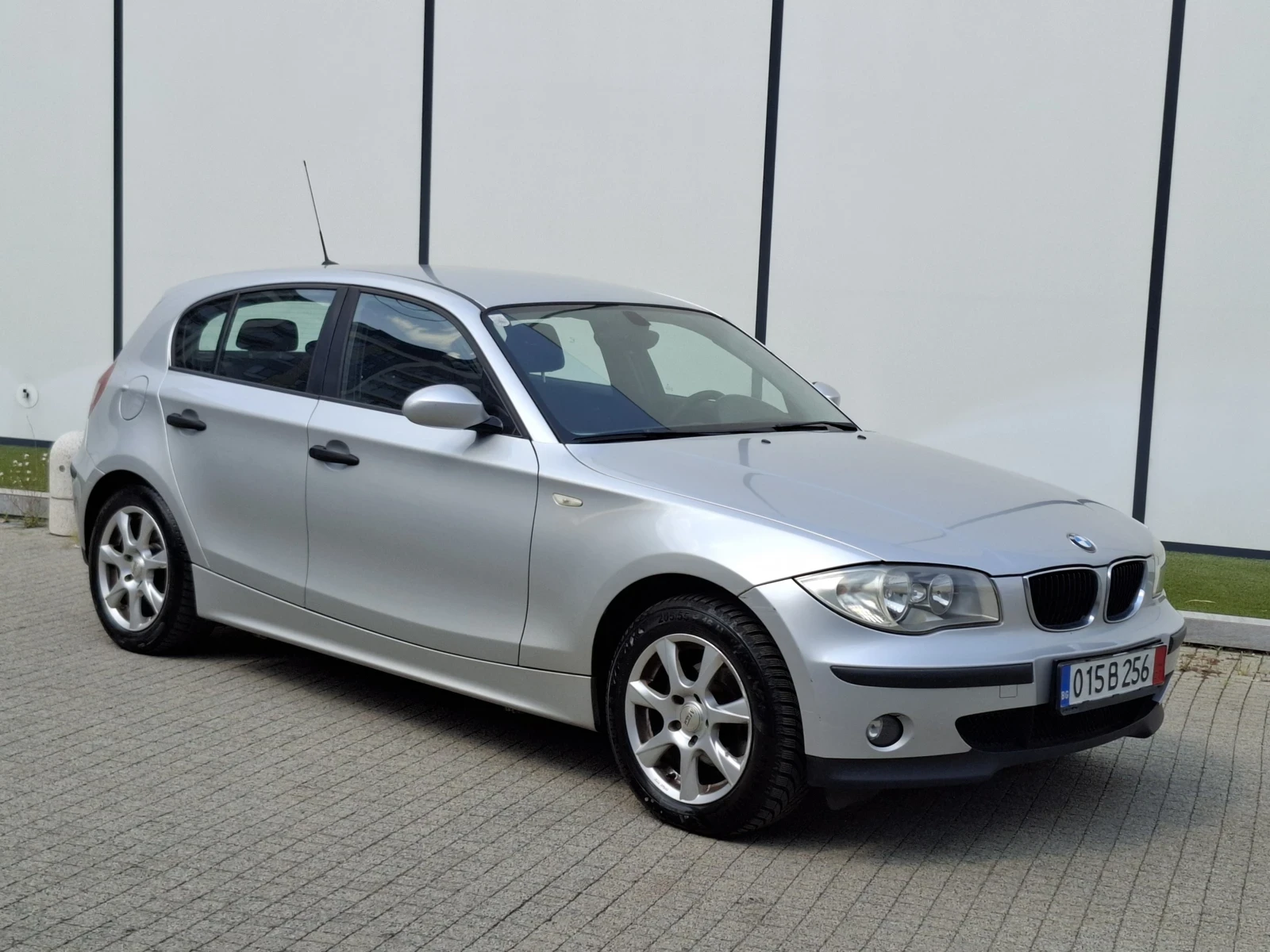 BMW 118 2.0D* (122кс)* * 6-СКОРОСТИ* * HOB BHOC* *  - изображение 9