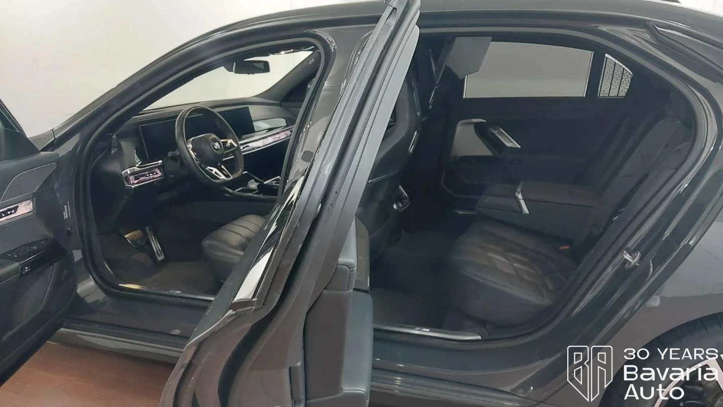 BMW 740 d xDrive M Sport Paket Sportautomatic - изображение 5
