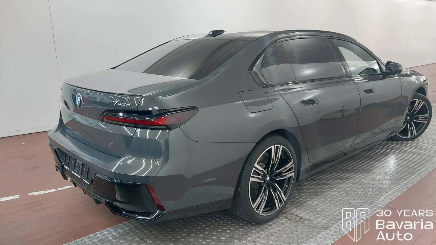 BMW 740 d xDrive M Sport Paket Sportautomatic - изображение 3