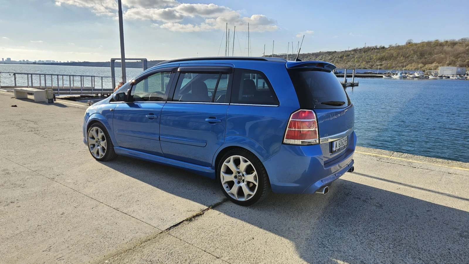 Opel Zafira OPC - изображение 4