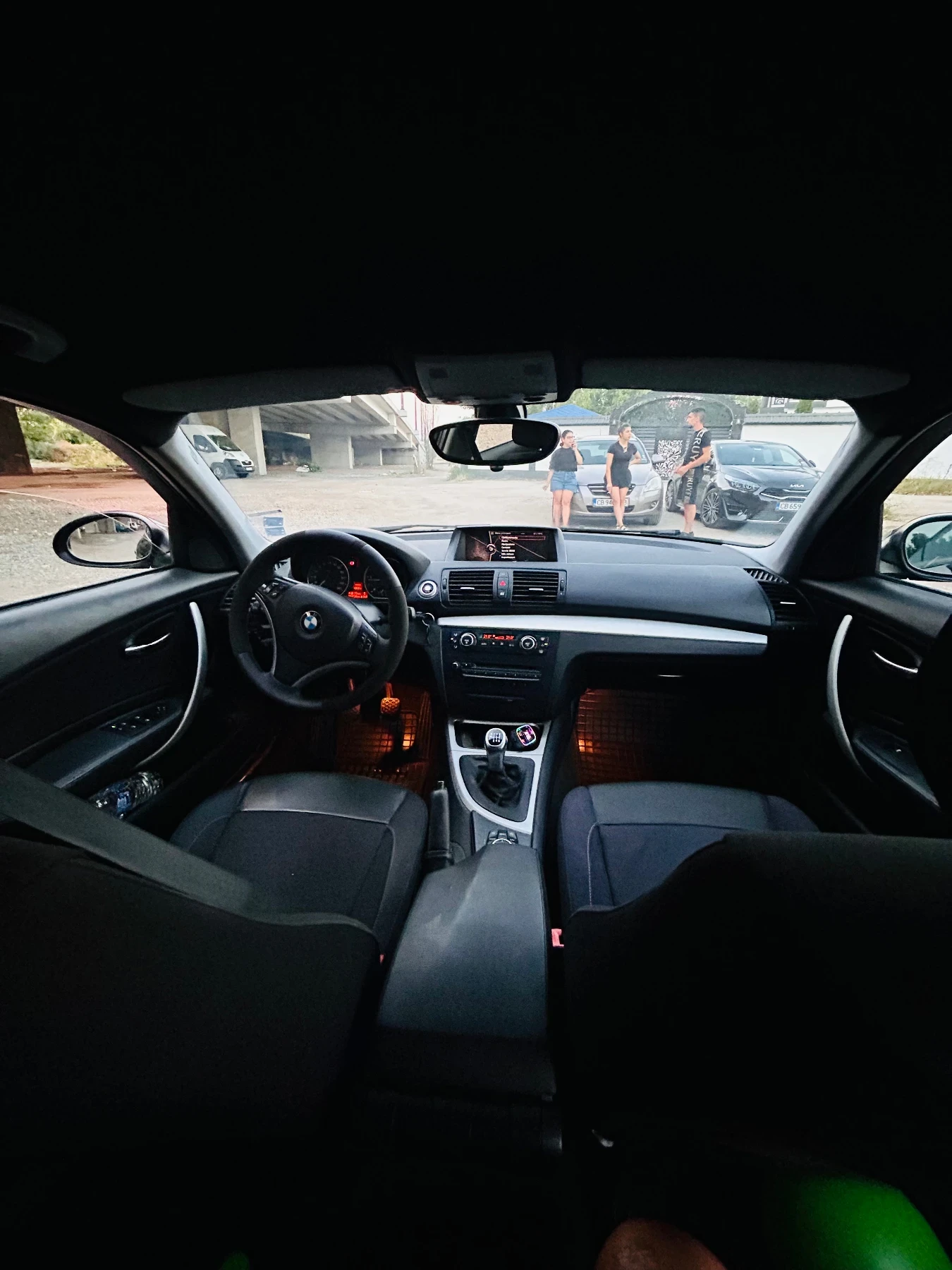 BMW 118, снимка 6 - Автомобили и джипове - 54121032