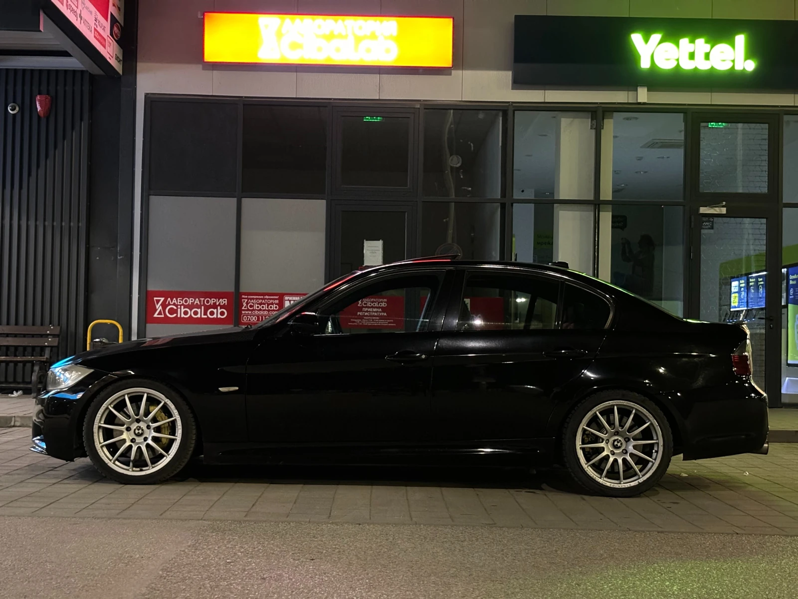 BMW 335 xd, снимка 5 - Автомобили и джипове - 54156371