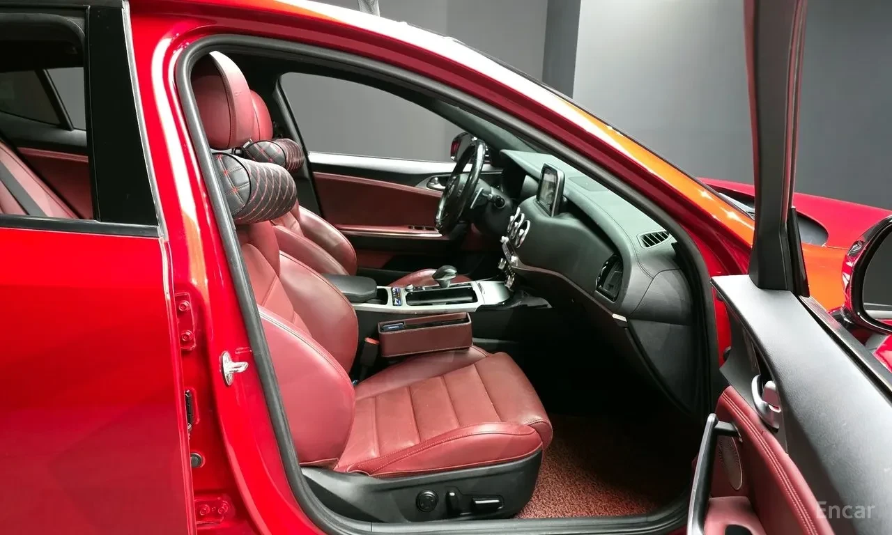 Kia Stinger 3.3* GT* 4x4* 360view* �������* ���������* HUD* �� | Mobile.bg � ����������� 12