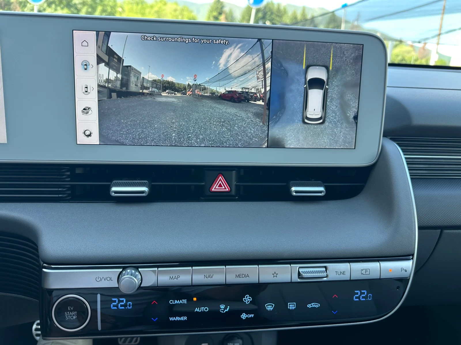 Hyundai Ioniq 5 ШВЕЙЦАРИЯ 4х4 , снимка 13 - Автомобили и джипове - 54961996