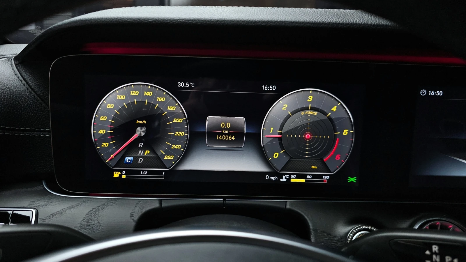 Mercedes-Benz E 220 АМГ ПАКЕТ/ПАНО/ПОДГРЕВ/ВЪЗДУШНО ОКАЧВАНЕ/ХЕДЪП, снимка 5 - Автомобили и джипове - 55081339