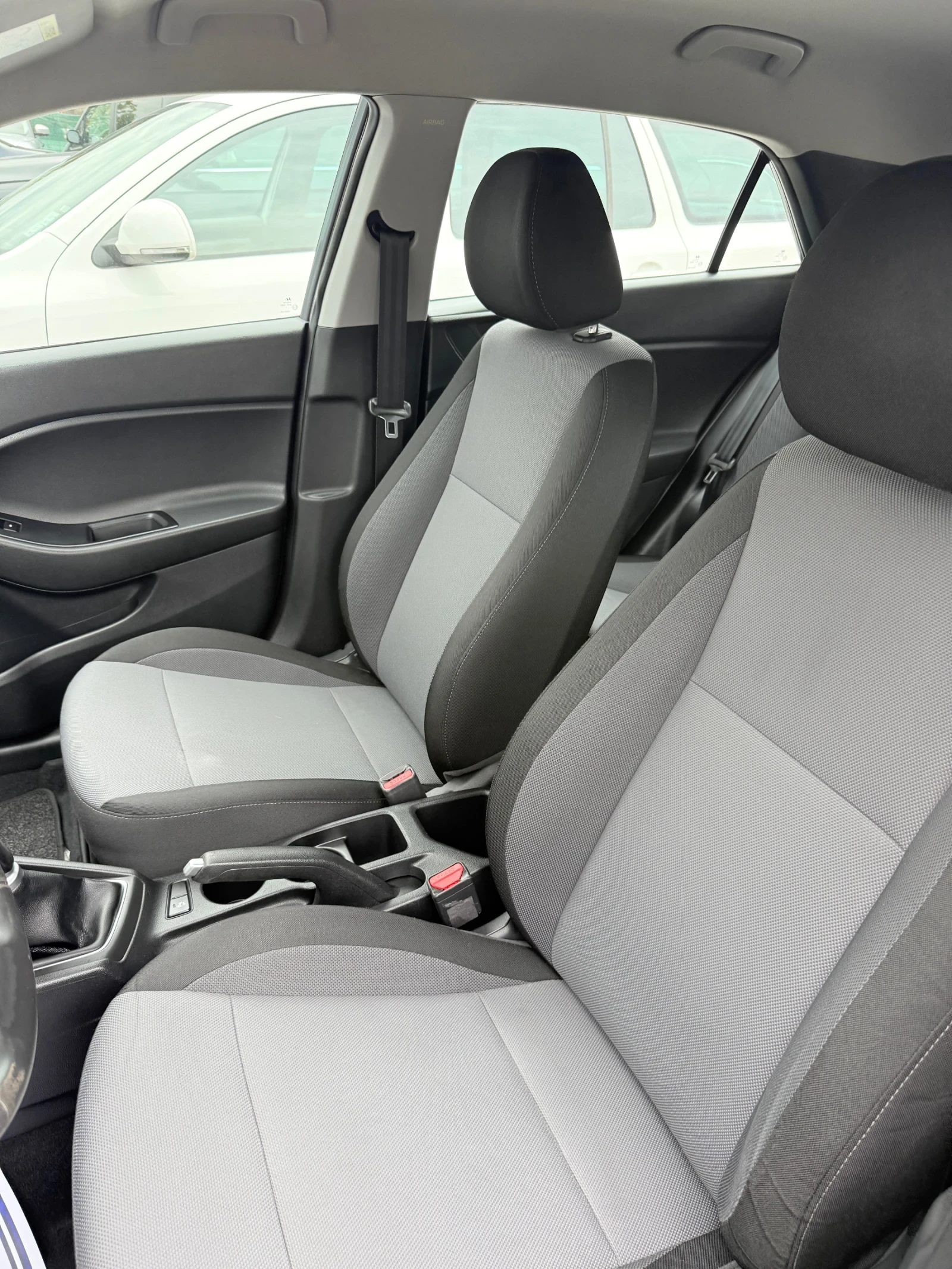 Hyundai I20 Bi-Fuel GPL | Mobile.bg � ����������� 15