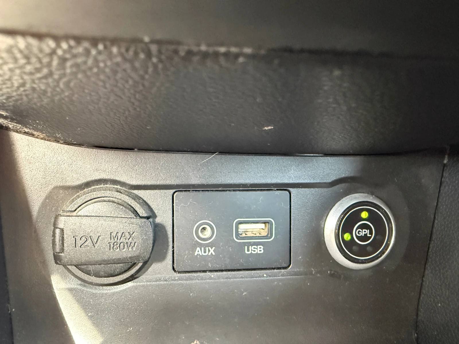 Hyundai I20 Bi-Fuel GPL, снимка 14 - Автомобили и джипове - 55278486
