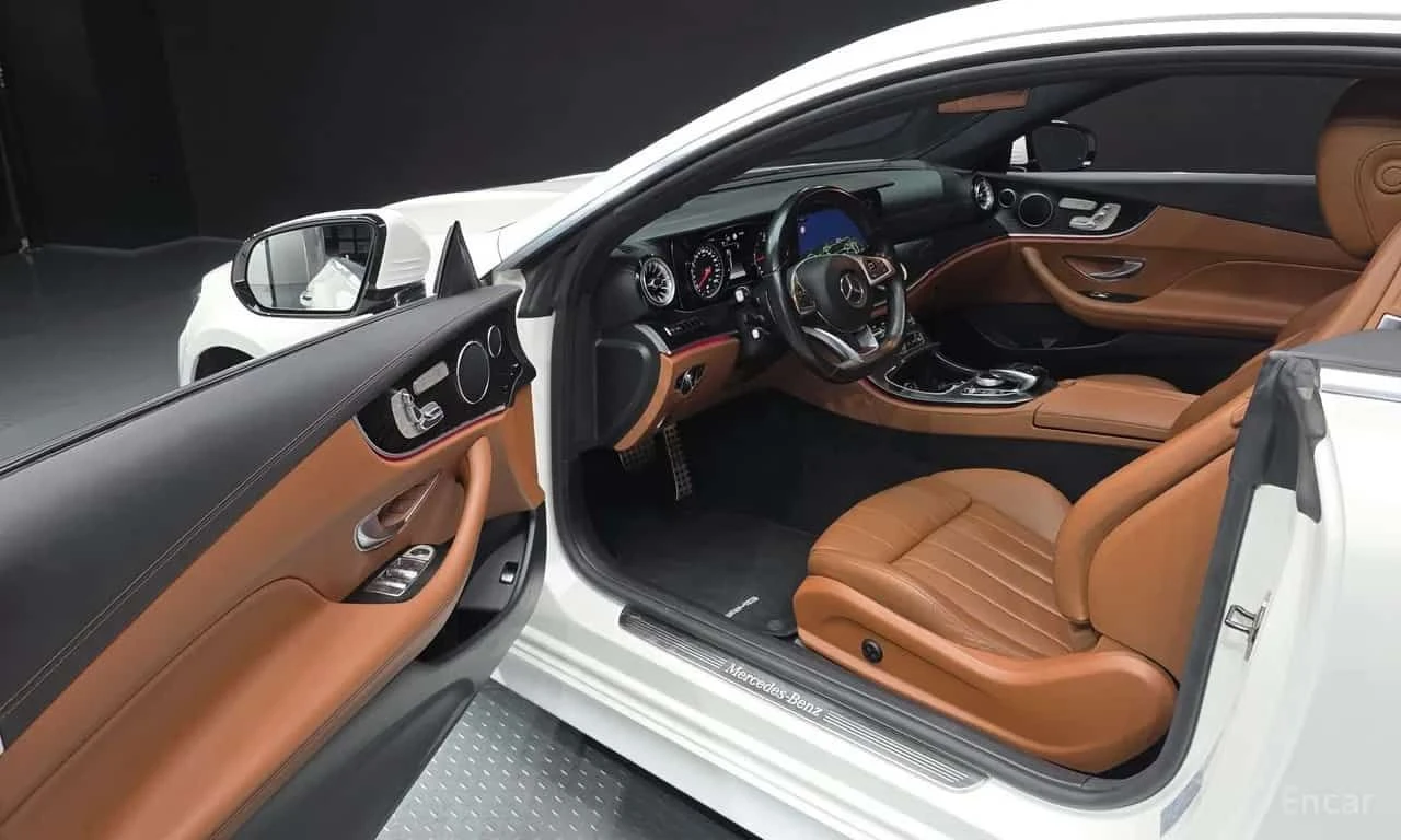 Mercedes-Benz E 220 * E220d Coupe * CARFAX * ЦЕНА ДО БГ, снимка 7 - Автомобили и джипове - 55531430