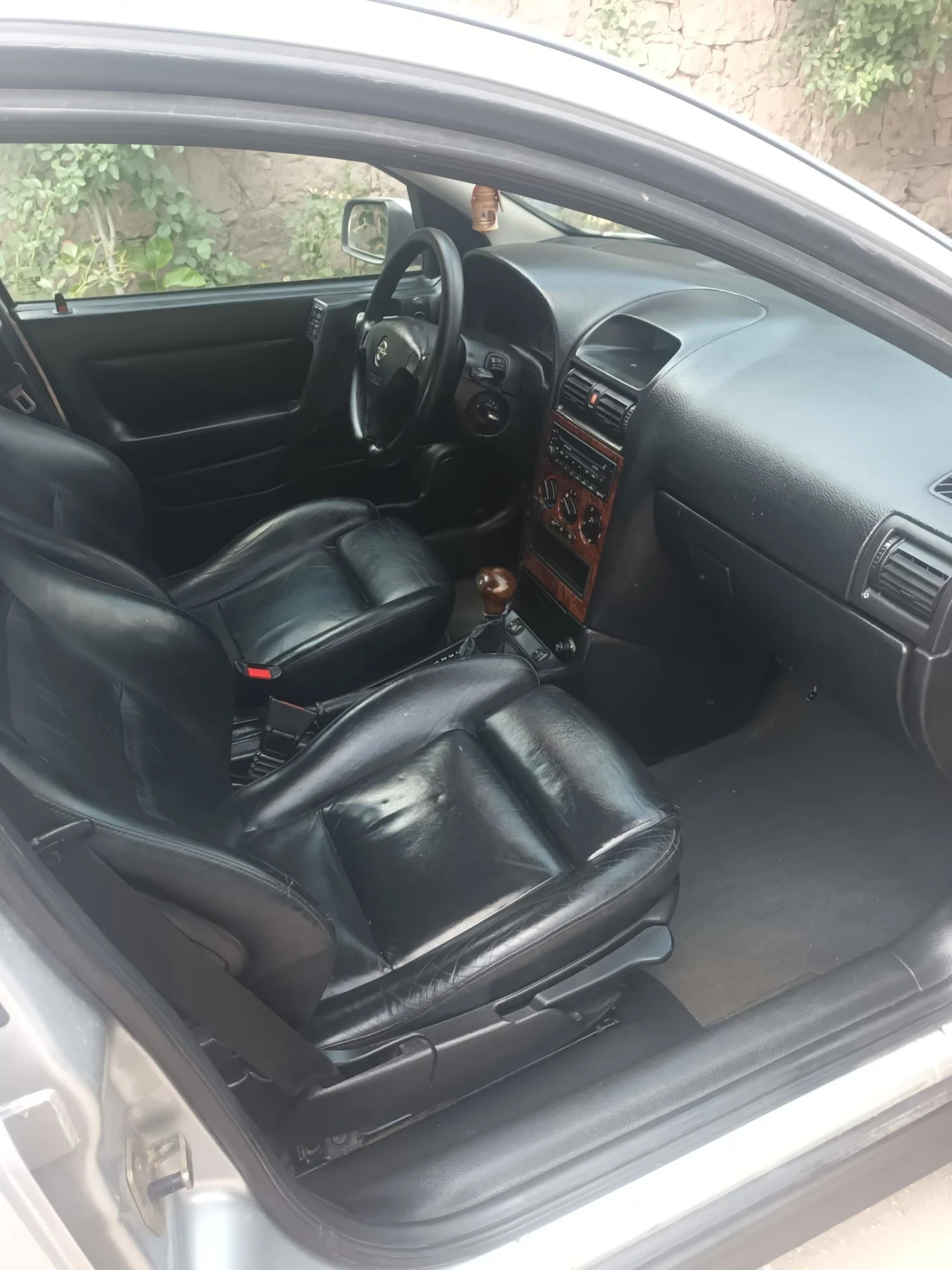 Opel Astra 2000 TDI , снимка 9 - Автомобили и джипове - 55579321