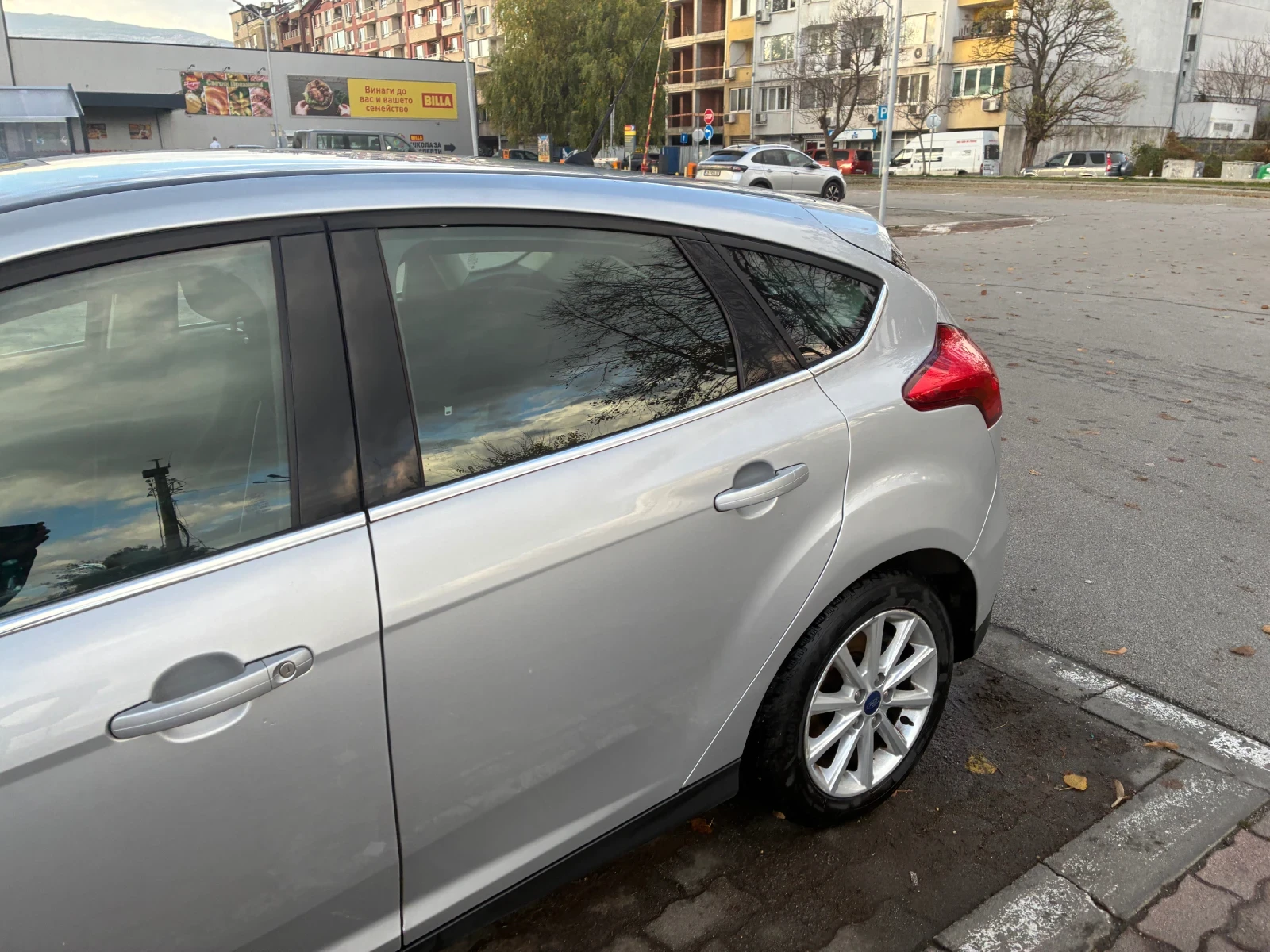 Ford Focus Ford Focus 1.0EcoBoost, снимка 9 - Автомобили и джипове - 55715767