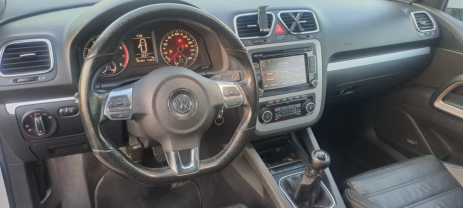 VW Scirocco 1.4tsi 160k.R-line , снимка 8 - Автомобили и джипове - 56321090