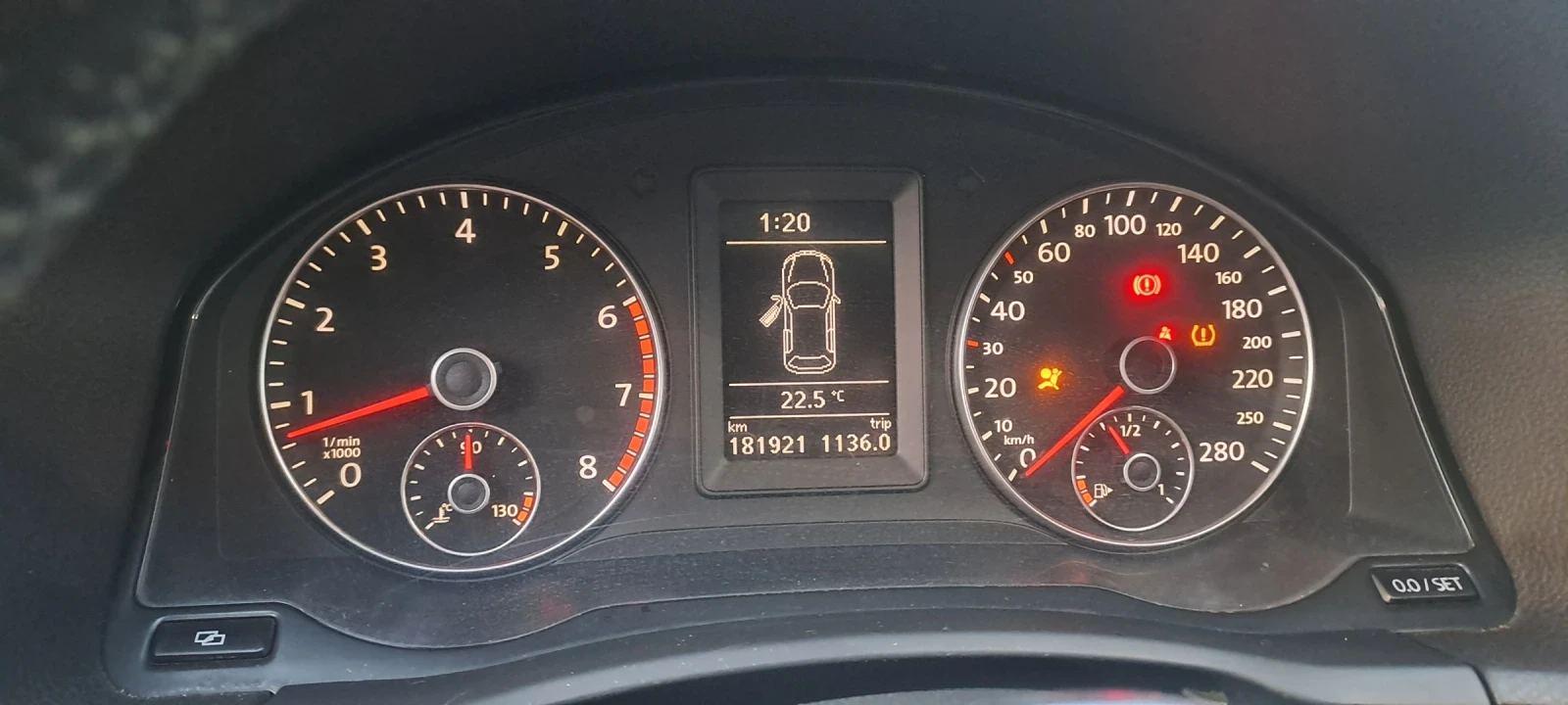VW Scirocco 1.4tsi 160k.R-line , снимка 9 - Автомобили и джипове - 56321090