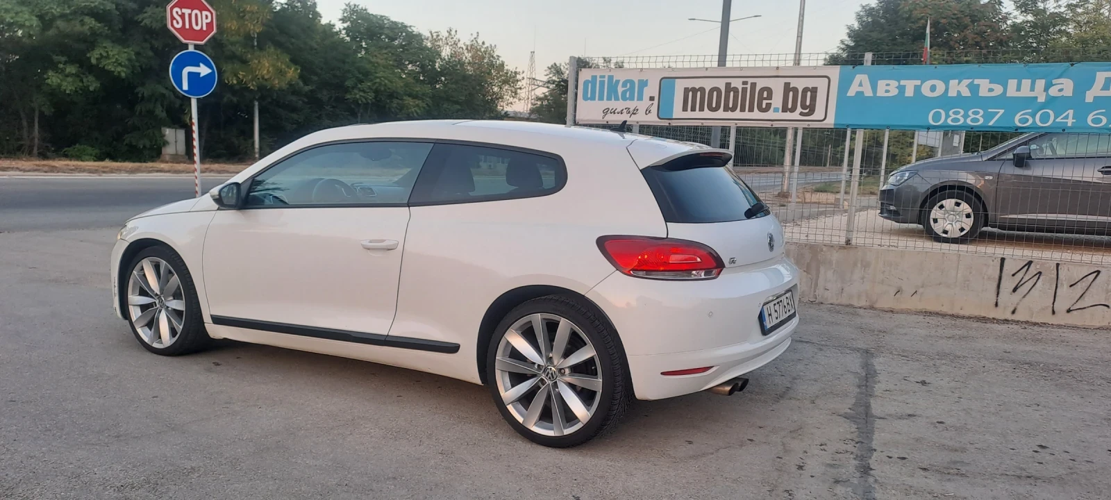 VW Scirocco 1.4tsi 160k.R-line , снимка 5 - Автомобили и джипове - 56321090