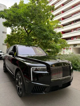 Rolls-Royce Cullinan Black Badge , снимка 1
