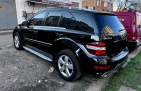 Mercedes-Benz ML 500 * AMG LINE* V8* FACELIFT* 5.5* 388* CARFAX, снимка 4