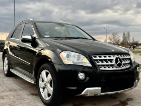 Mercedes-Benz ML 500 * AMG LINE* V8* CARFAX* 5.5* 388, снимка 1