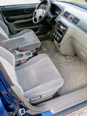 Honda Cr-v * УНИКАТ * 2.0 128ps 4X4 * 180000km * АВТОМАТИК * , снимка 6
