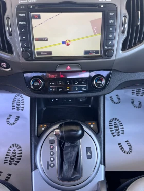 Обява за продажба на Kia Sportage 2.0CRDi  REBEL / Automat / 4x4 / Panorama / Navi ~20 850 лв. - изображение 8