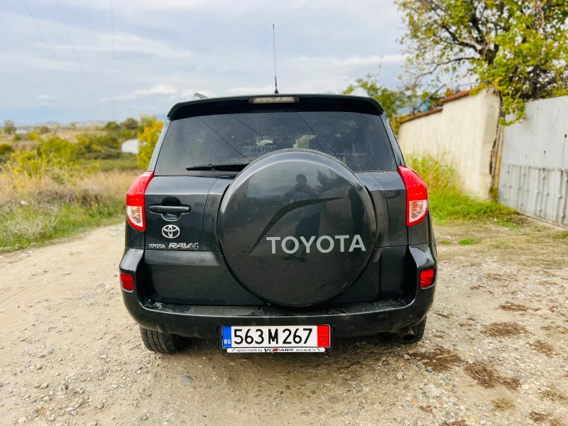 Toyota Rav4, снимка 8 - Автомобили и джипове - 48476497