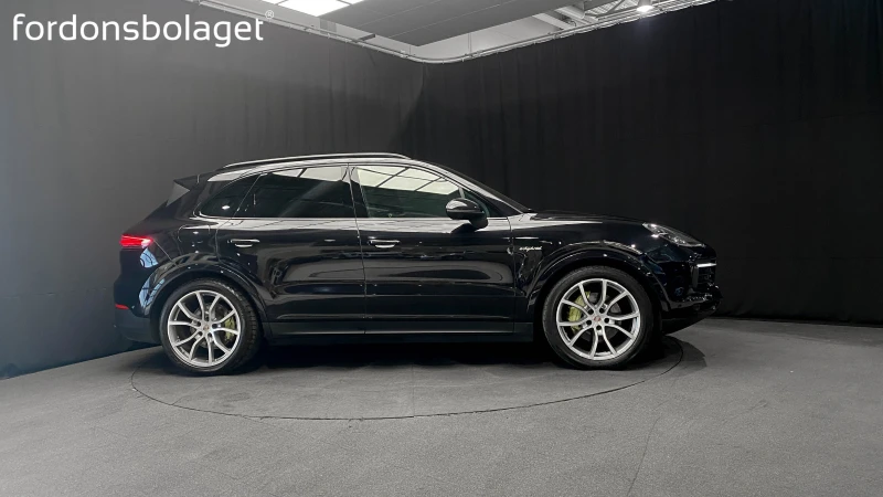 Porsche Cayenne E-Hybrid, снимка 6 - Автомобили и джипове - 48522455