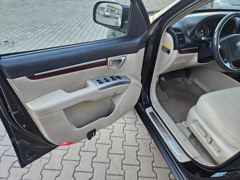 Hyundai Santa fe 2.7, снимка 9 - Автомобили и джипове - 52267689