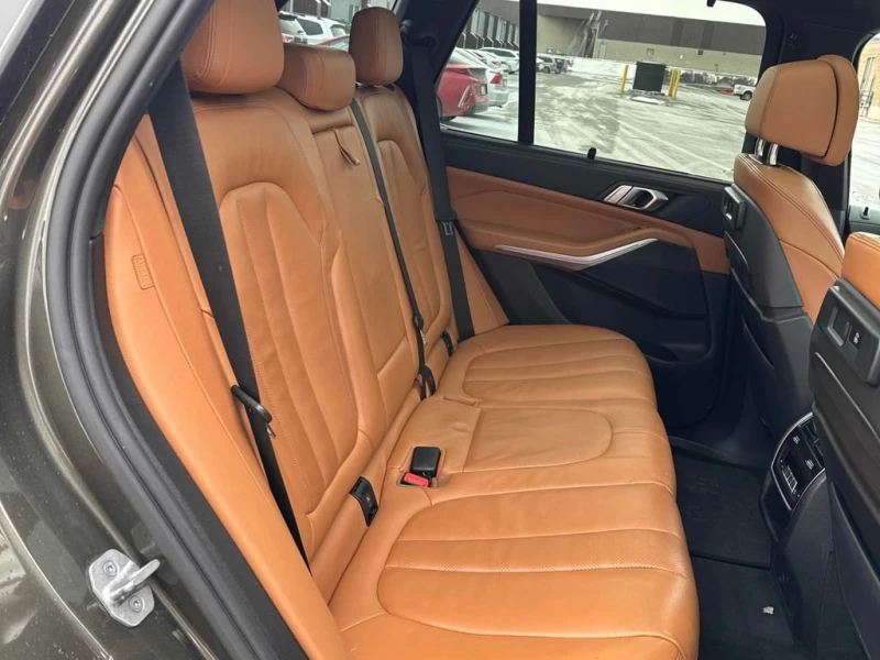 BMW X5 * xDrive40i * CARFAX * БЕЗ ПЪРВОНАЧАЛНА ВНОСКА, снимка 11 - Автомобили и джипове - 52657745