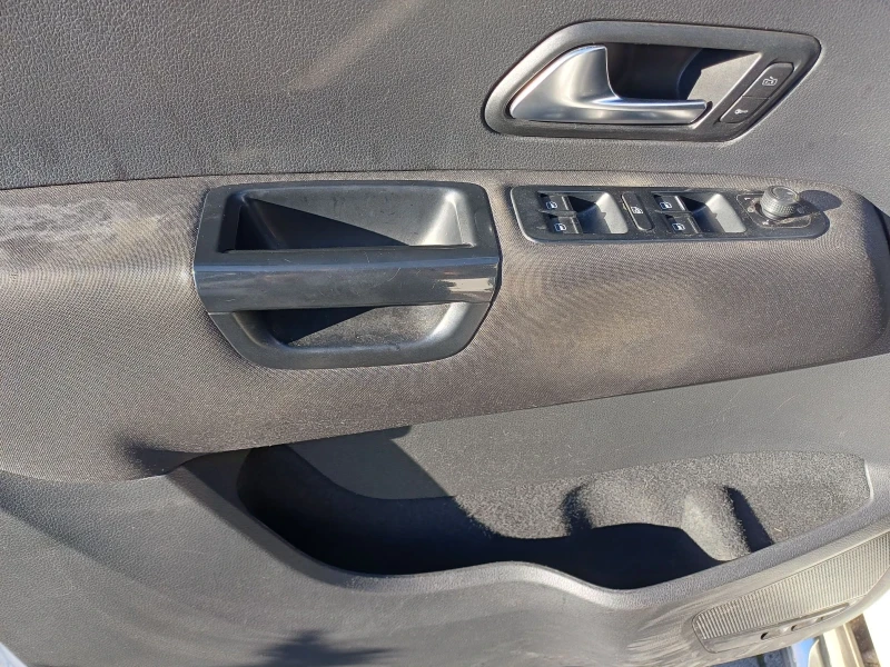 VW Amarok 3.0/204, снимка 13 - Автомобили и джипове - 52848336