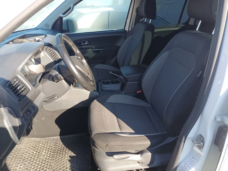 VW Amarok 3.0/204, снимка 12 - Автомобили и джипове - 52848336