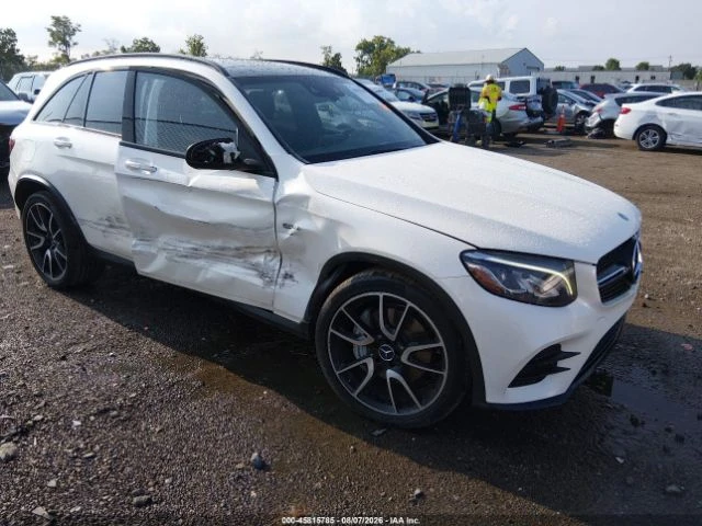 Mercedes-Benz GLC 43 AMG 4MATIC* BURMESTER* КОЖА* ПОДГРЕВ* ПАНОРАМА* КАМЕРА, снимка 2 - Автомобили и джипове - 55702568