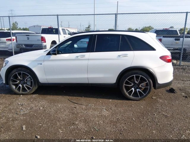 Mercedes-Benz GLC 43 AMG 4MATIC* BURMESTER* КОЖА* ПОДГРЕВ* ПАНОРАМА* КАМЕРА, снимка 13 - Автомобили и джипове - 55702568