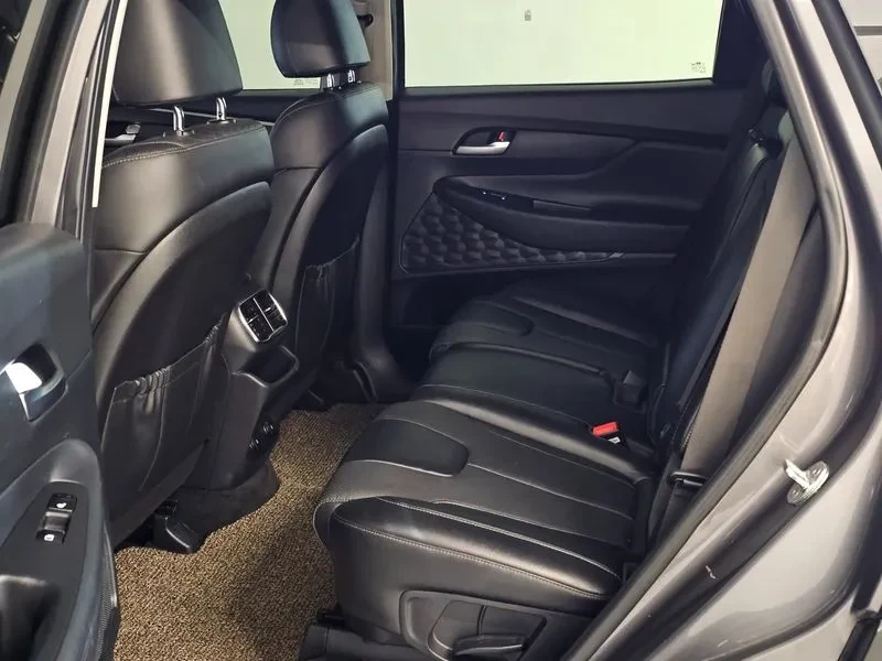 Hyundai Santa fe  Diesel 2.0 2Wd Premium, снимка 5 - Автомобили и джипове - 56130279