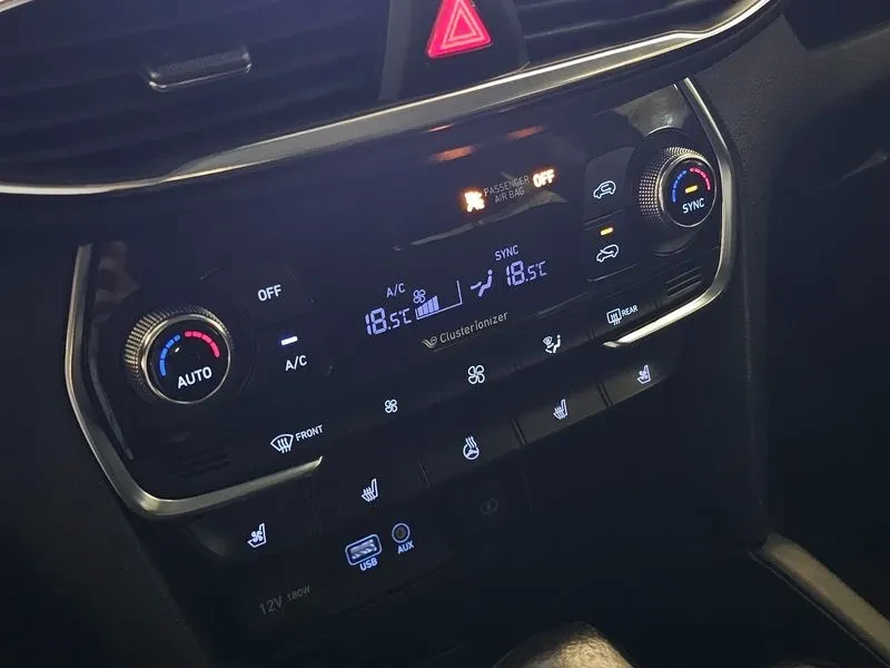 Hyundai Santa fe  Diesel 2.0 2Wd Premium, снимка 13 - Автомобили и джипове - 56130279
