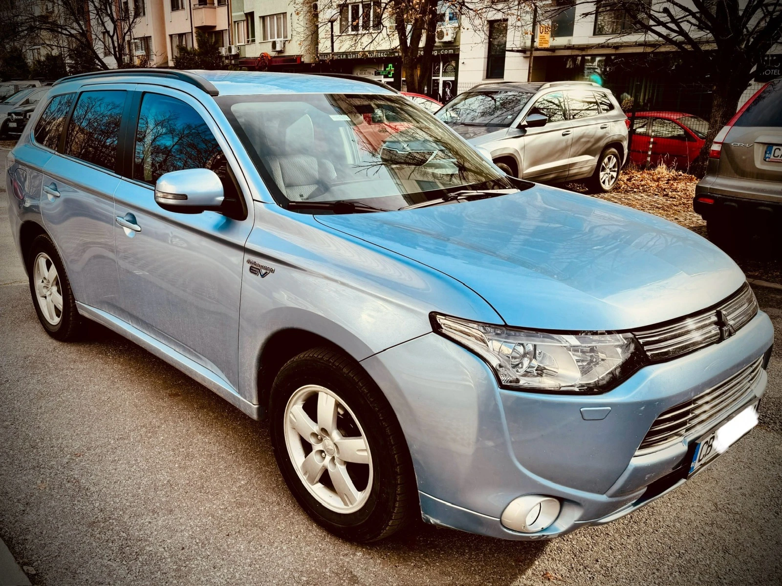 Mitsubishi Outlander PHEV, Apple CarPlay / Android auto - изображение 5