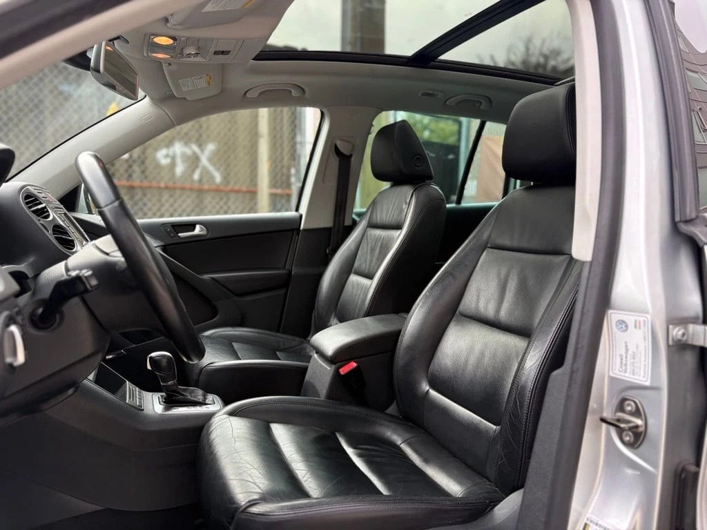 VW Tiguan * 4dr Auto 4Motion * CARFAX *    | Mobile.bg   16