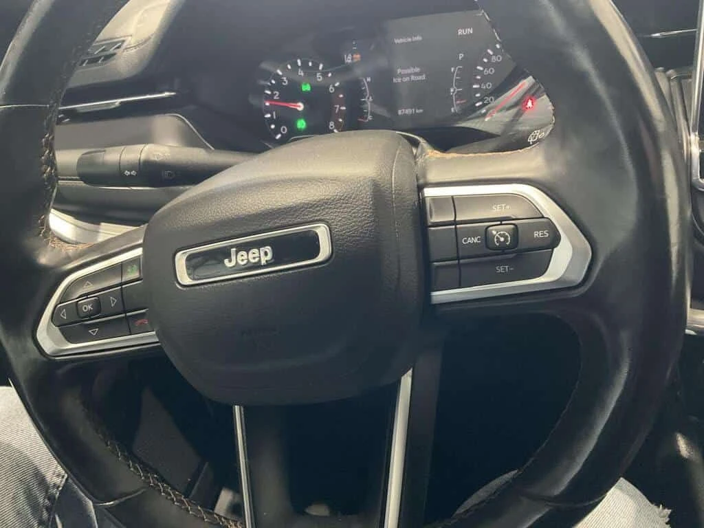 Jeep Compass * RED EDITION AWD CUIR MAGS CAMERA RECUL A/C * CAR | Mobile.bg � ����������� 17