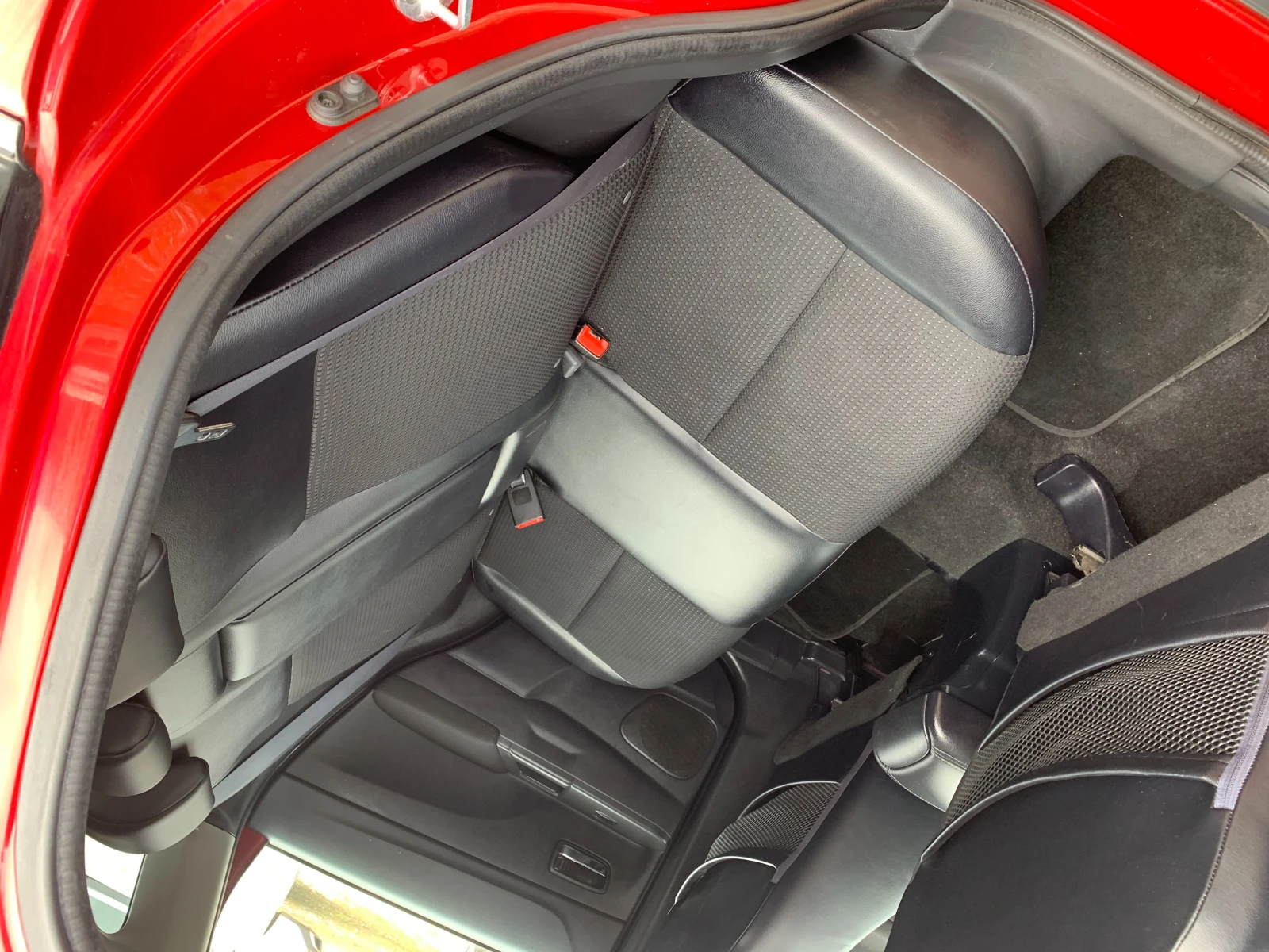 Citroen C4 AIRCROSS 1.6HDI ШВЕЙЦАРИЯ, снимка 9 - Автомобили и джипове - 53902975